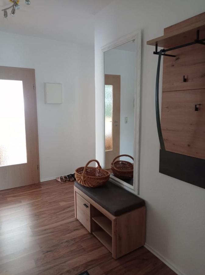 Ferienwohnung Greifenbach, Gartennutzung, Haustiere Willkommen Geyer Dış mekan fotoğraf